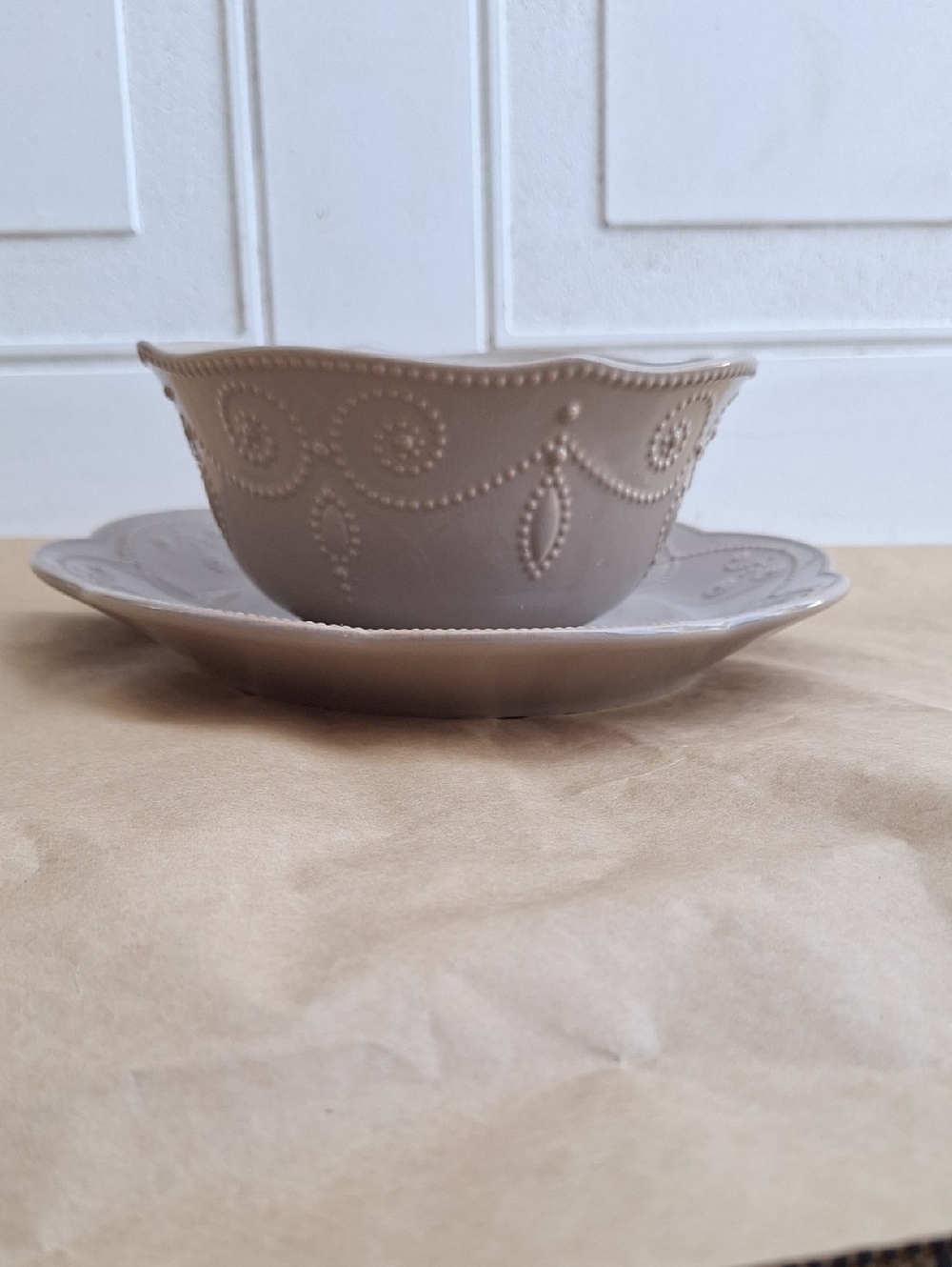 NWT Lenox French Perle Latte bowl 20-ounce & accent plate 9 inches - Picture 6 of 9